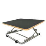 Apoio Ergonômico para Pés Seven - Bandeja MDF / 7 Alturas / Aço Cromado